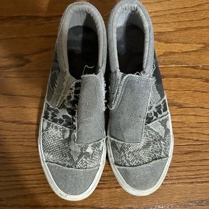 Blowfish slip on sneakers
